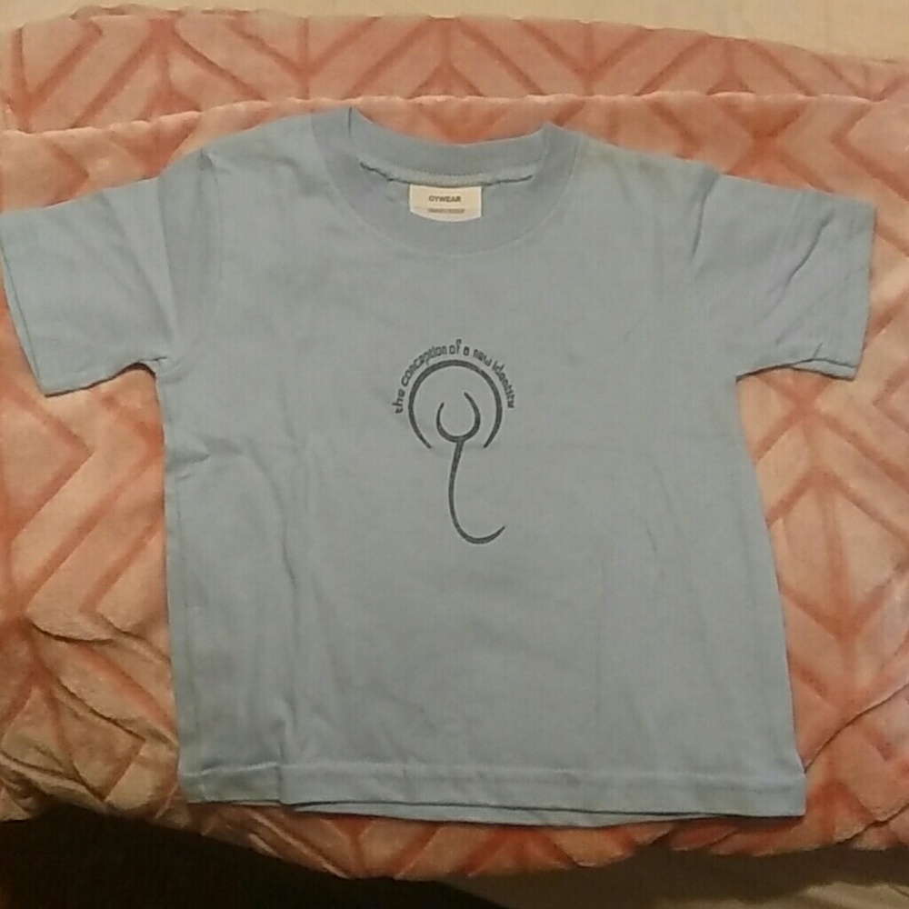 Baby blue tee
